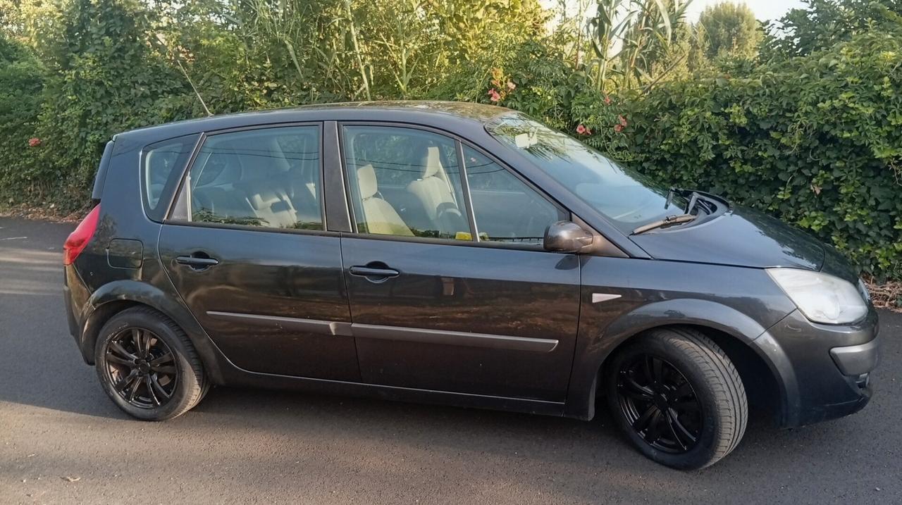 Renault Scenic 1.6 16V GPL Rinn. Distr Nuova
