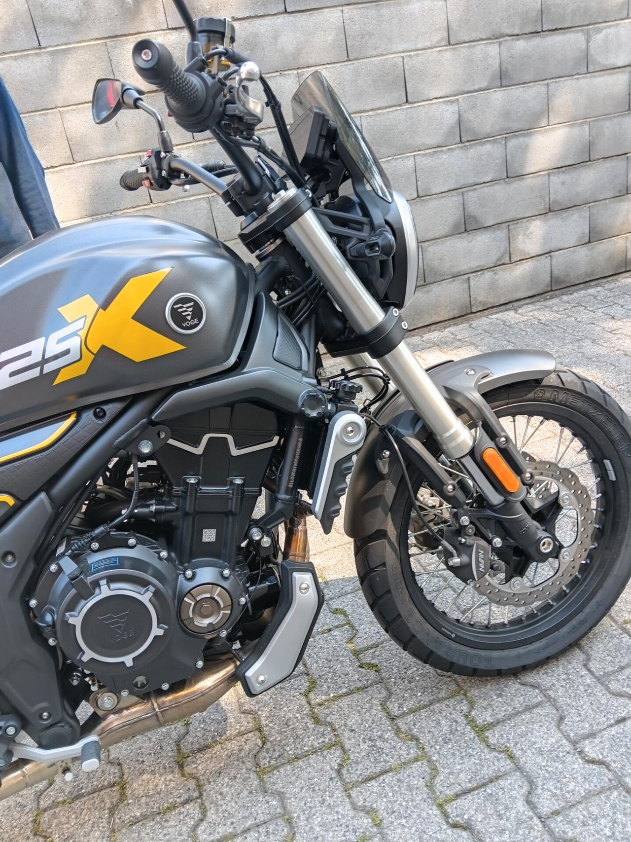 Voge ac 525x