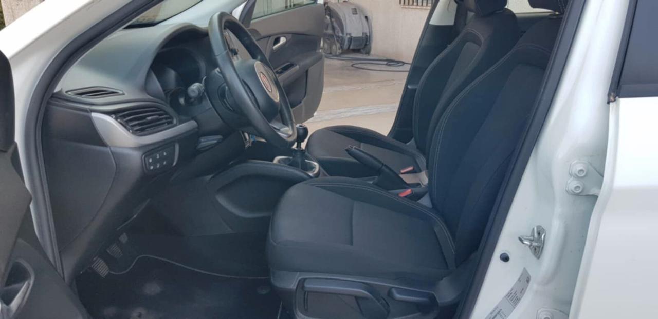 Fiat Tipo 1.4 5 porte 95cv Easy
