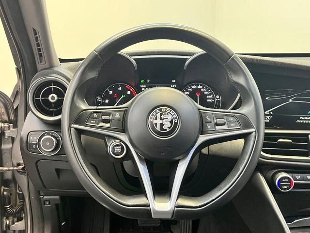 ALFA ROMEO Giulia 2.2 160 CV AT8 Business NAVI|RETROCAMERAACC|18'