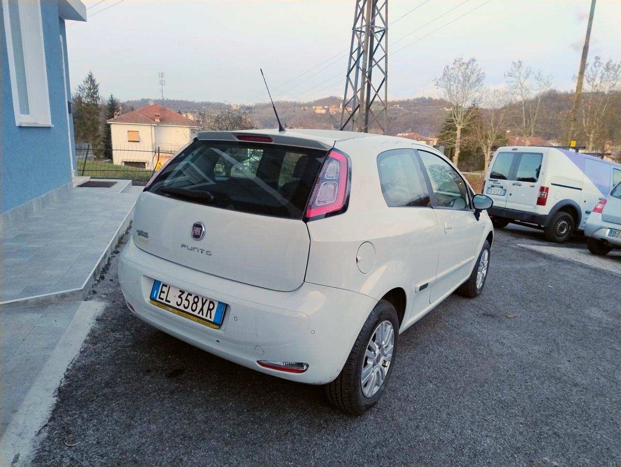 Fiat Punto evo 1.4 Natural Power BOMBOLE 2028