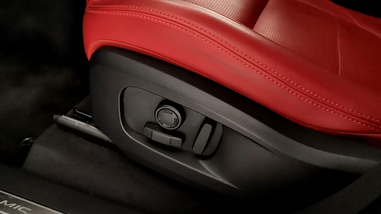 JAGUAR F-Pace - F-Pace 2.0d i4 mhev R-Dynamic S awd 204cv auto