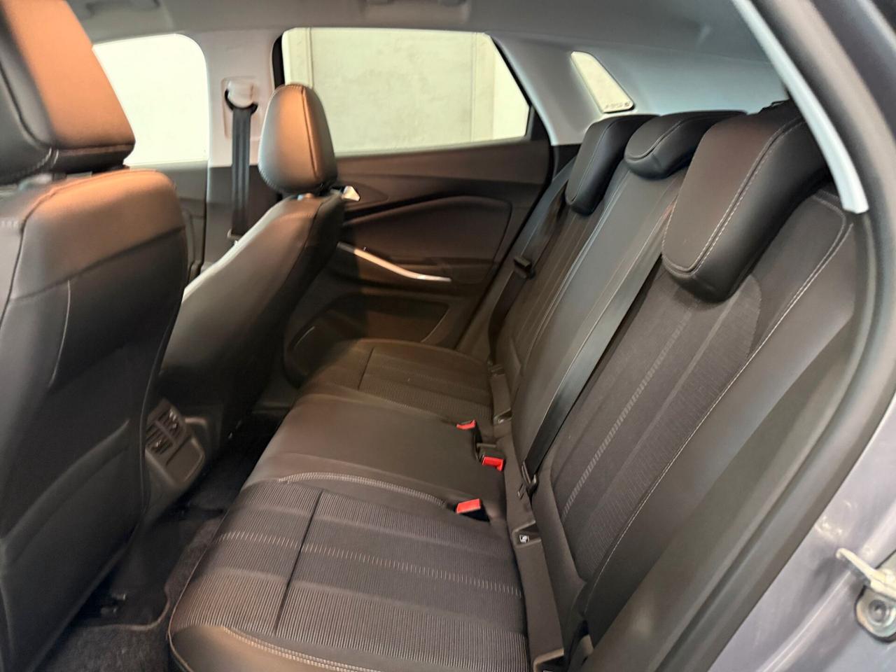 Opel Grandland 1.5 diesel Ecotec aut. Business Elegance