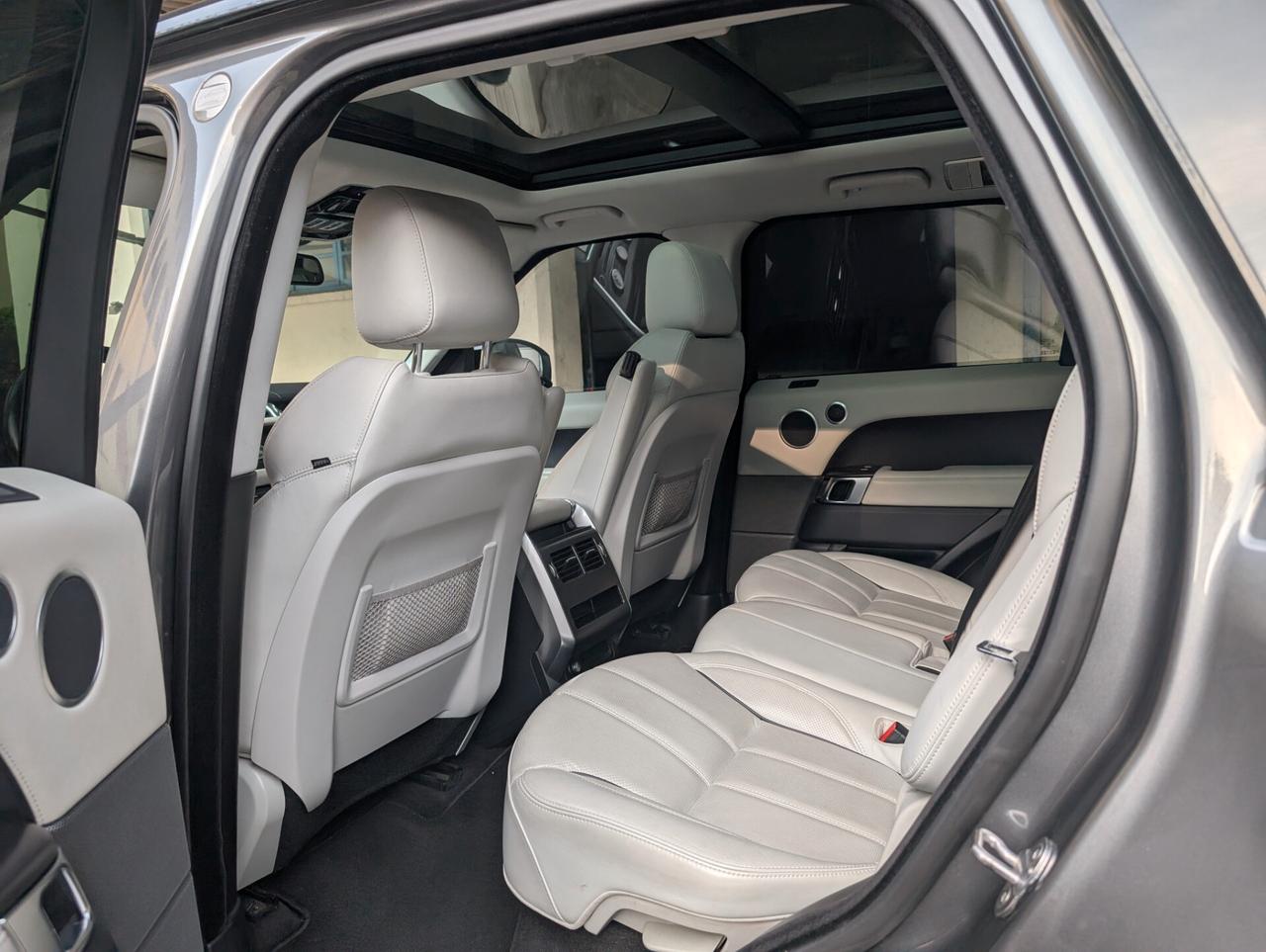 Land Rover Range Rover Sport 3.0 TDV6 HSE Dynamic IN ARRIVO