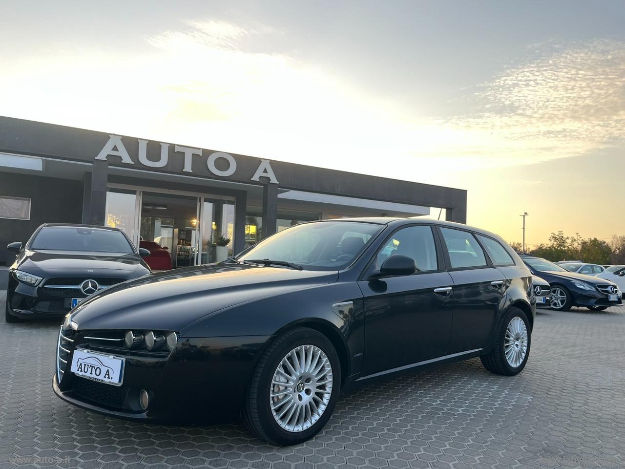 ALFA ROMEO 159 1.9 JTDm 16V SW Distinctive