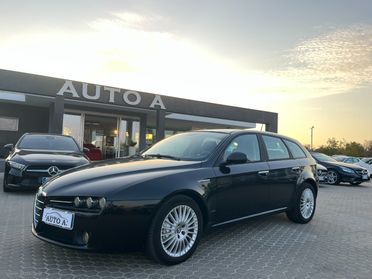 ALFA ROMEO 159 1.9 JTDm 16V SW Distinctive