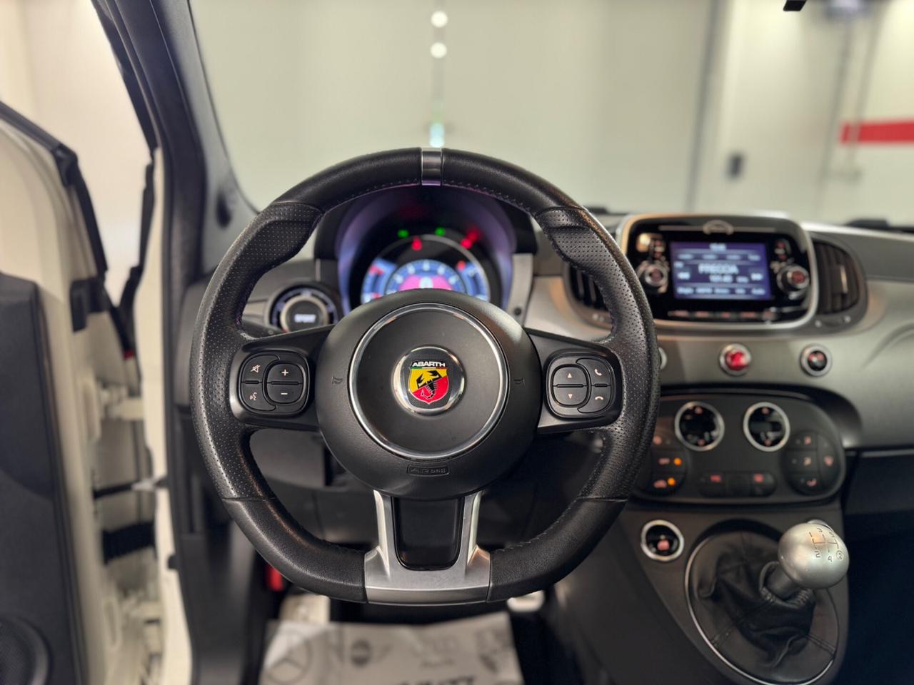 Abarth 595 1.4 Turbo T-Jet 165 CV Turismo * SOLO 30.000 KM *