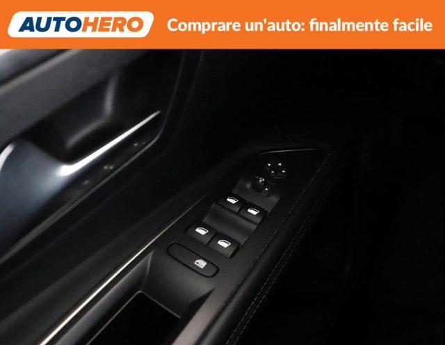 PEUGEOT 3008 Hybrid 225 e-EAT8 Allure Pack