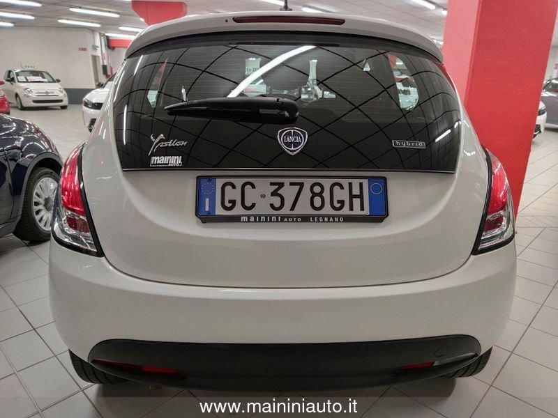 Lancia Ypsilon 1.0 70cv Hybrid 5p Ecochic