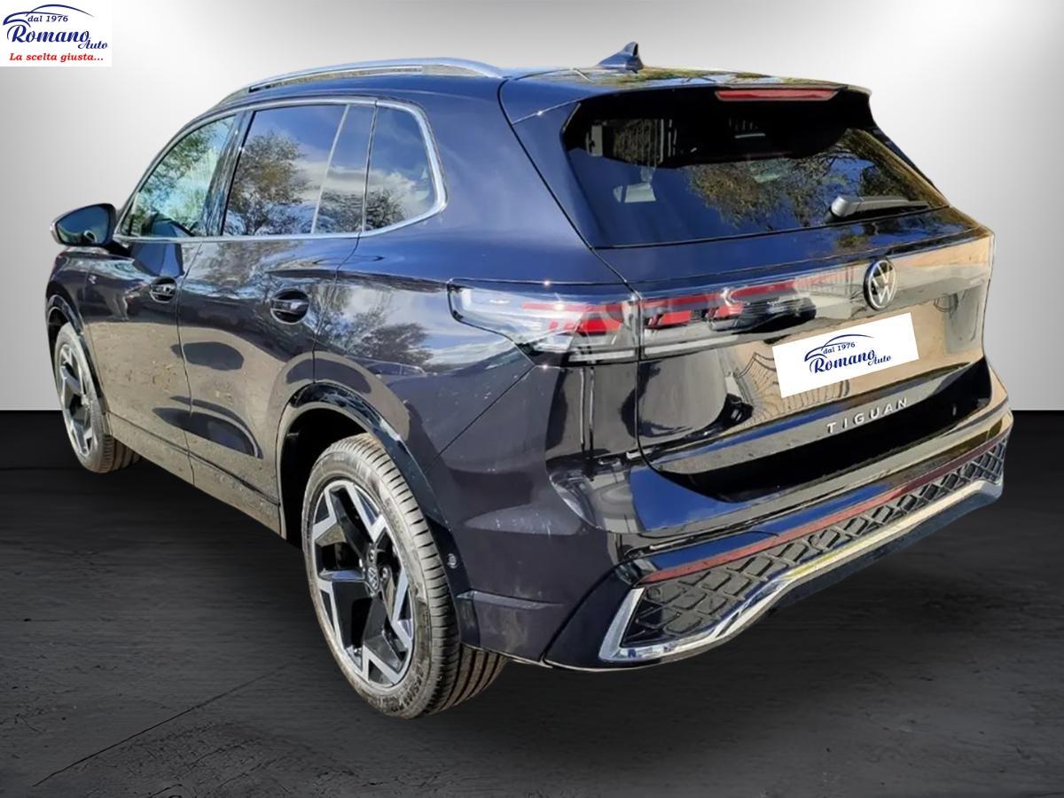 NEW VOLKSWAGEN - Tiguan - 2.0 TDI 150 CV EVO DSG R-Line#TETTO APRIBILE!