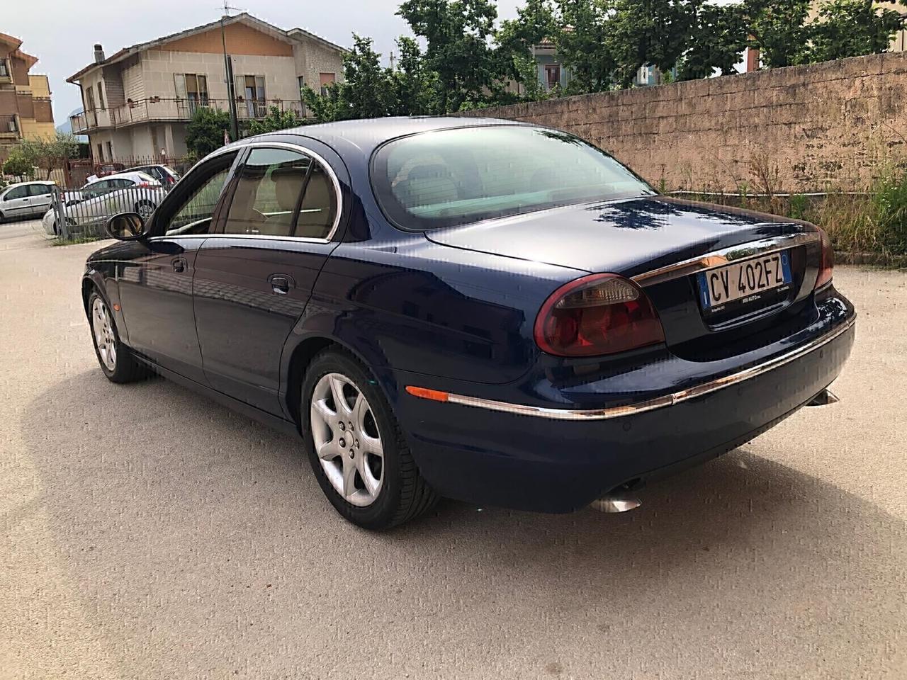 Jaguar S-Type 2.7 diesel V6 Classic