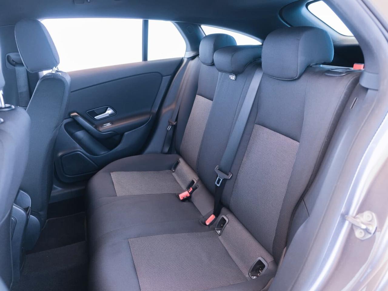 Mercedes-benz CLA 180 d Automatic Shooting Brake Business
