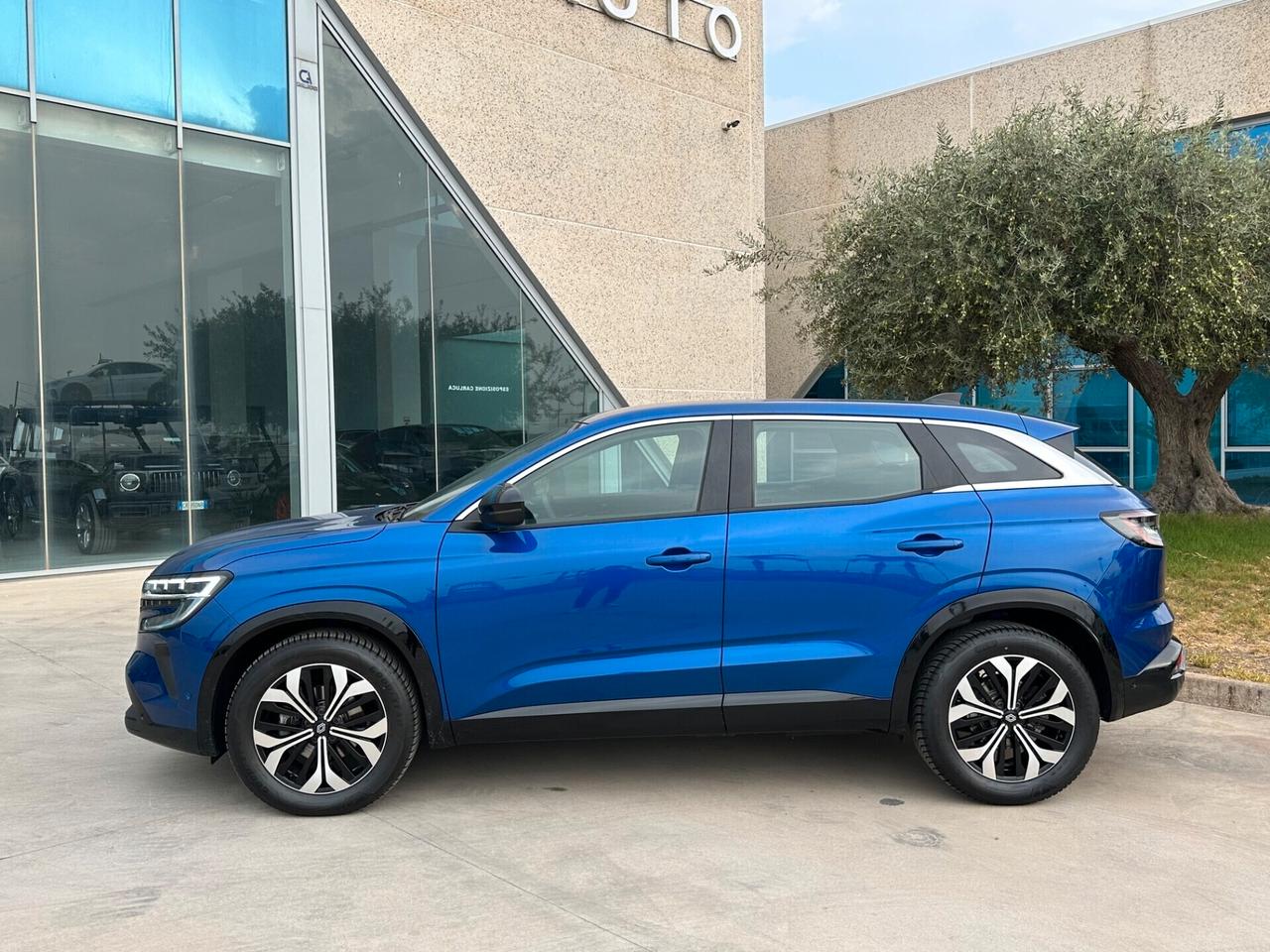 Renault Austral mhev Equilibre possibilità noleggio no scoring