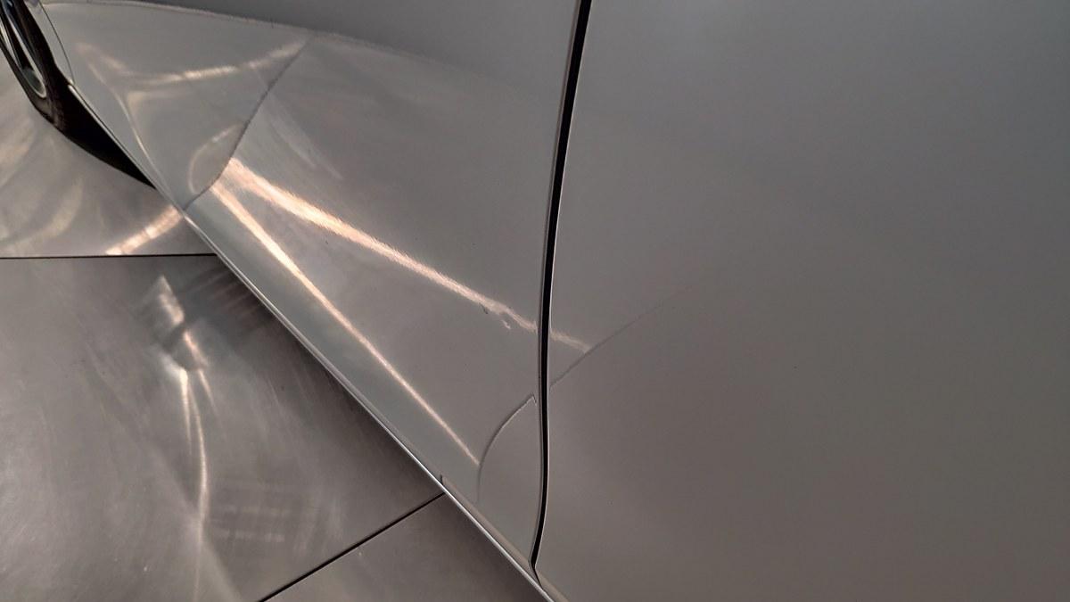 VOLVO V40 T3 Geartronic R-Design