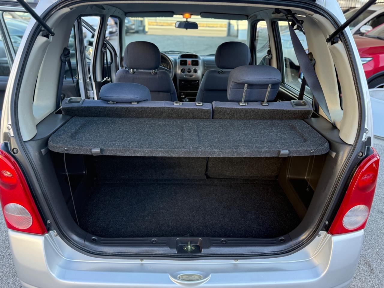 Opel Agila 1.2 16V Cosmo 150.000 km