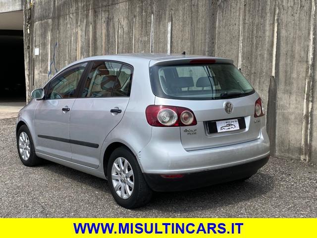 VOLKSWAGEN Golf Plus 1.6 16V FSI Comfortline, Neopatentati