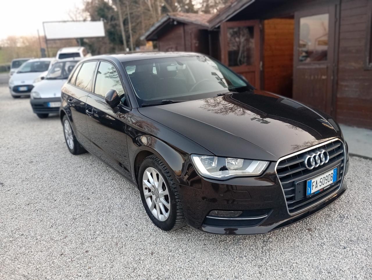 Audi A3 1.6 TDI clean diesel Ambiente