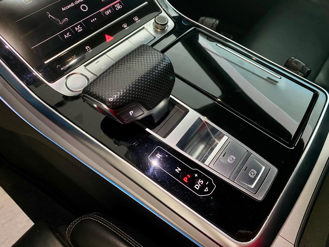 Audi Q8 50 TDI 286 CV quattro tiptronic Sport S-line