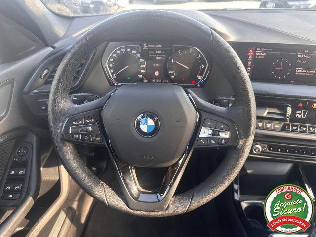BMW 116 d 5p. Business Advantage Navi Led