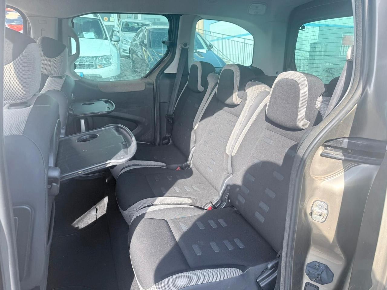 Citroen Berlingo 1.6 DIESEL 2013 CAMBIO AUTOMATICO