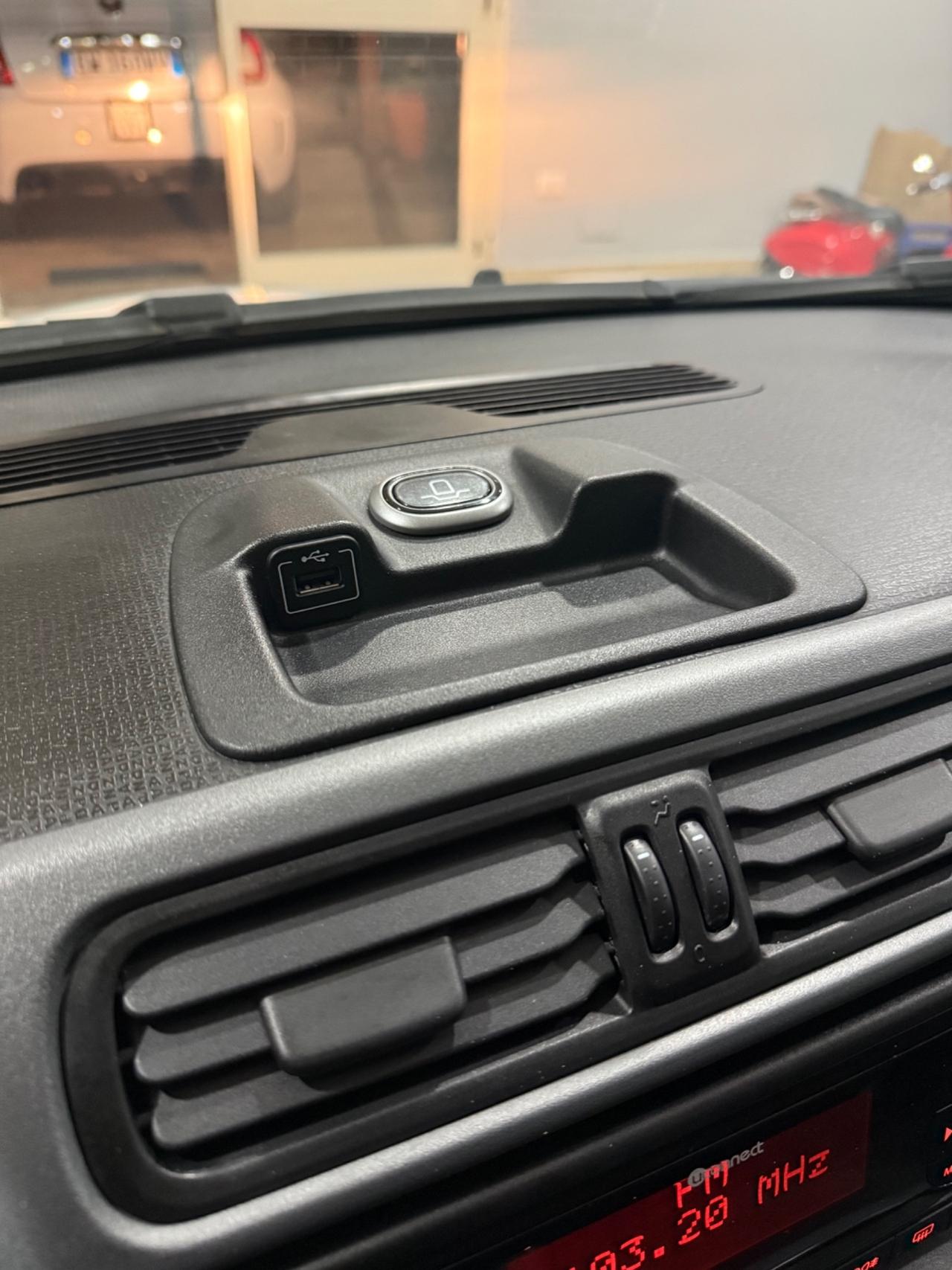 Fiat Panda 1.0 FireFly 69cv S&S Hybrid