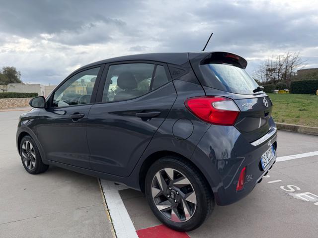 HYUNDAI i10 1.0 MPI AUTOMATICA CONNECTLINE+VIRTUAL+NAVI+PDC