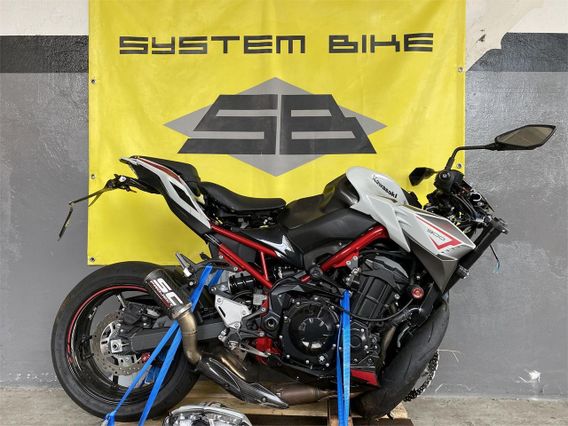 KAWASAKI Z-900 INCIDENTATA CRASHED BIKE