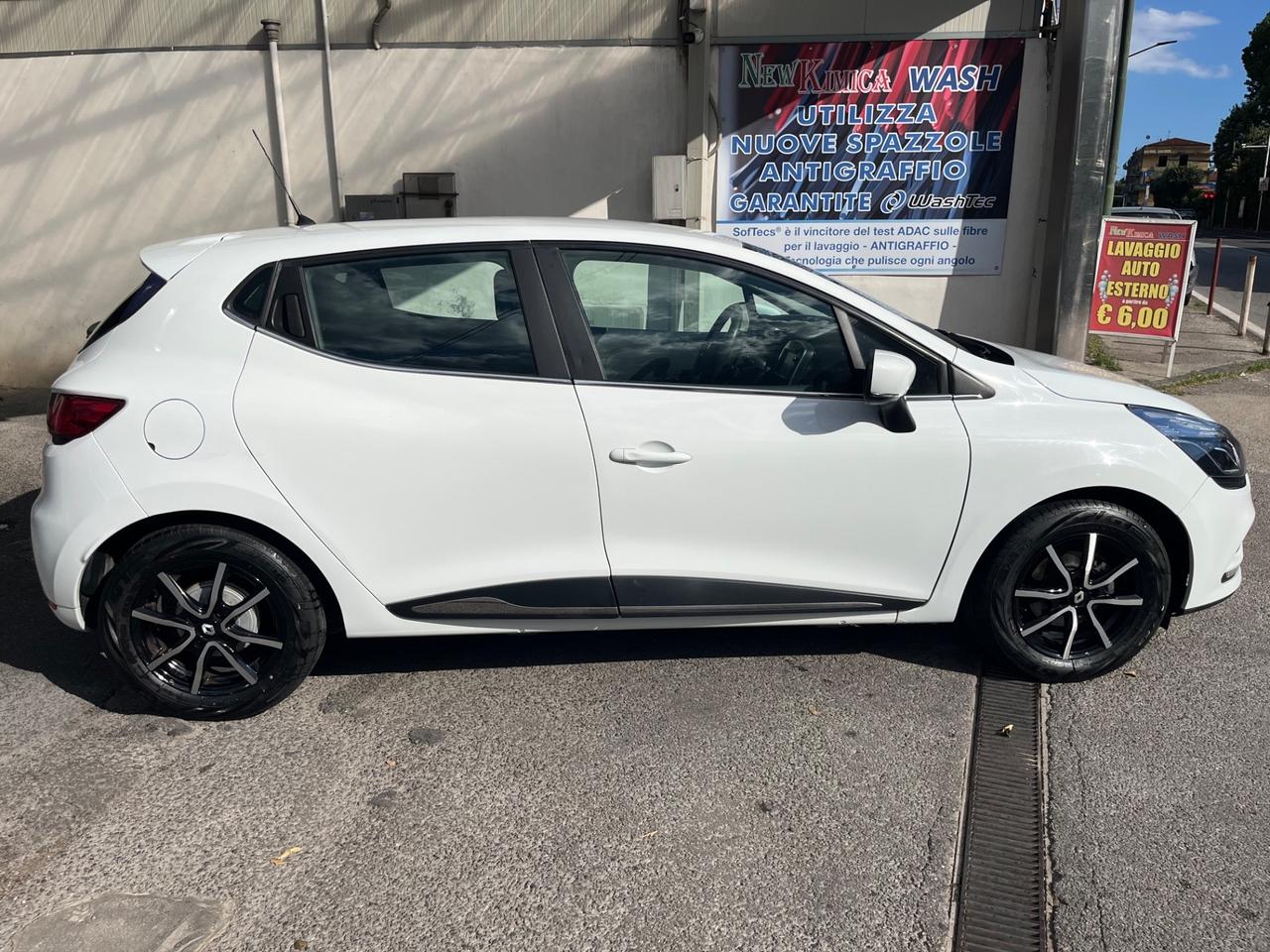 RENAULT CLIO FINE 2018 FULL OPTIONAL A.F.F.A.R.E