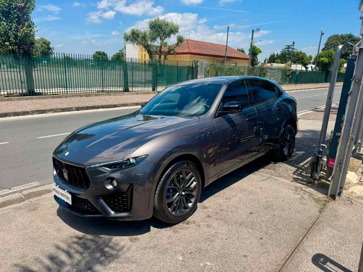 MASERATI LEVANTE MHEV 330 CV AWD GT
