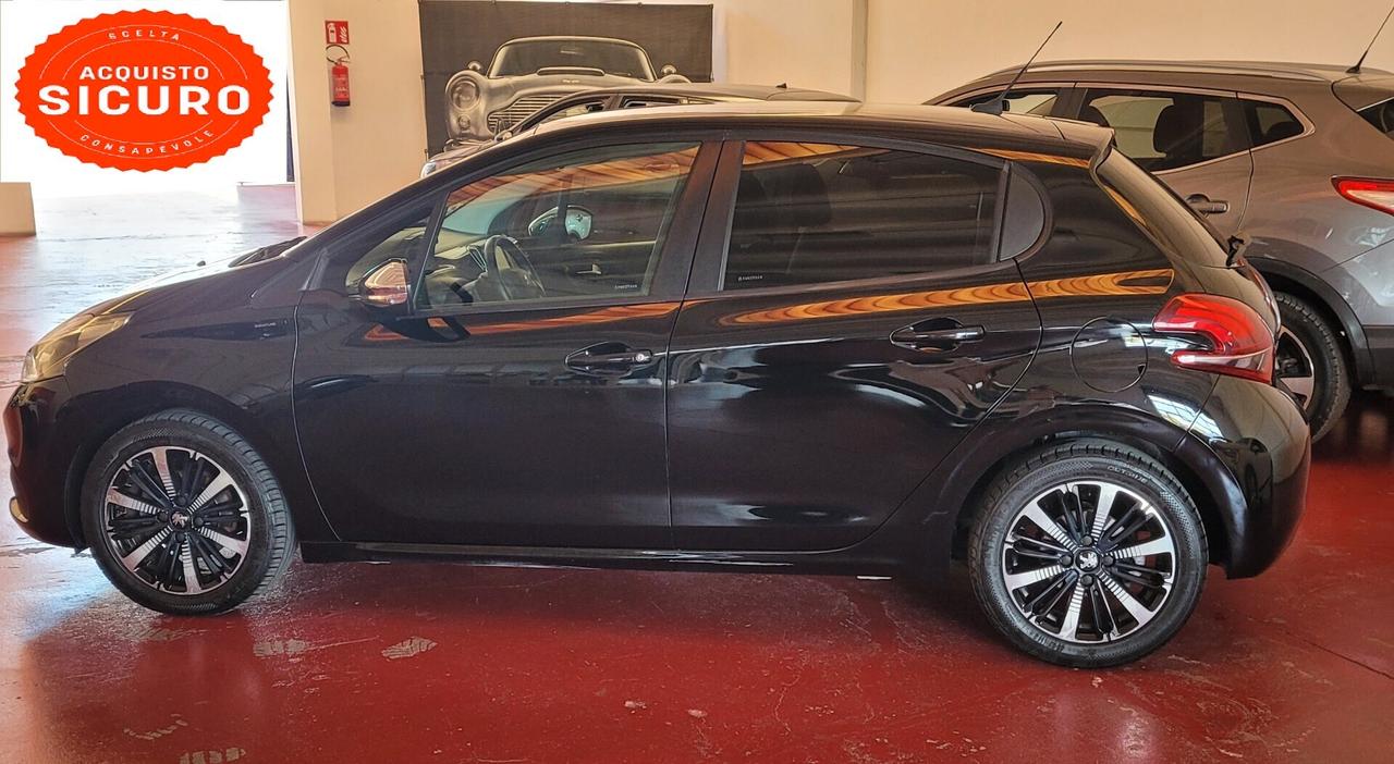 Peugeot 208 BlueHDi 100 S&S 5 porte Signature