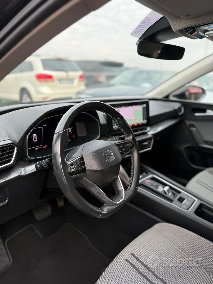 SEAT LEON POCHI KM USATO GARANTITO