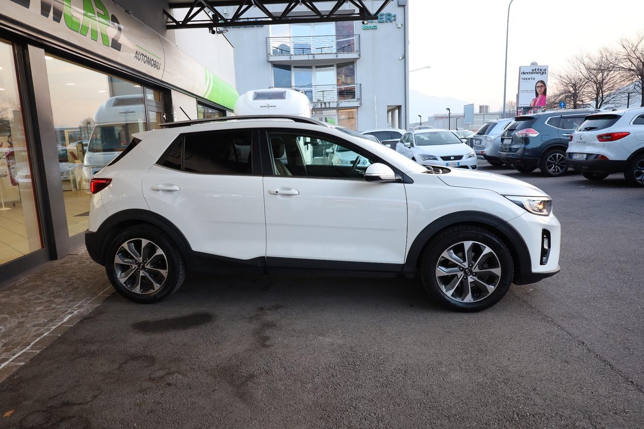 KIA STONIC ENERGY 1.6 110cv neopatentati
