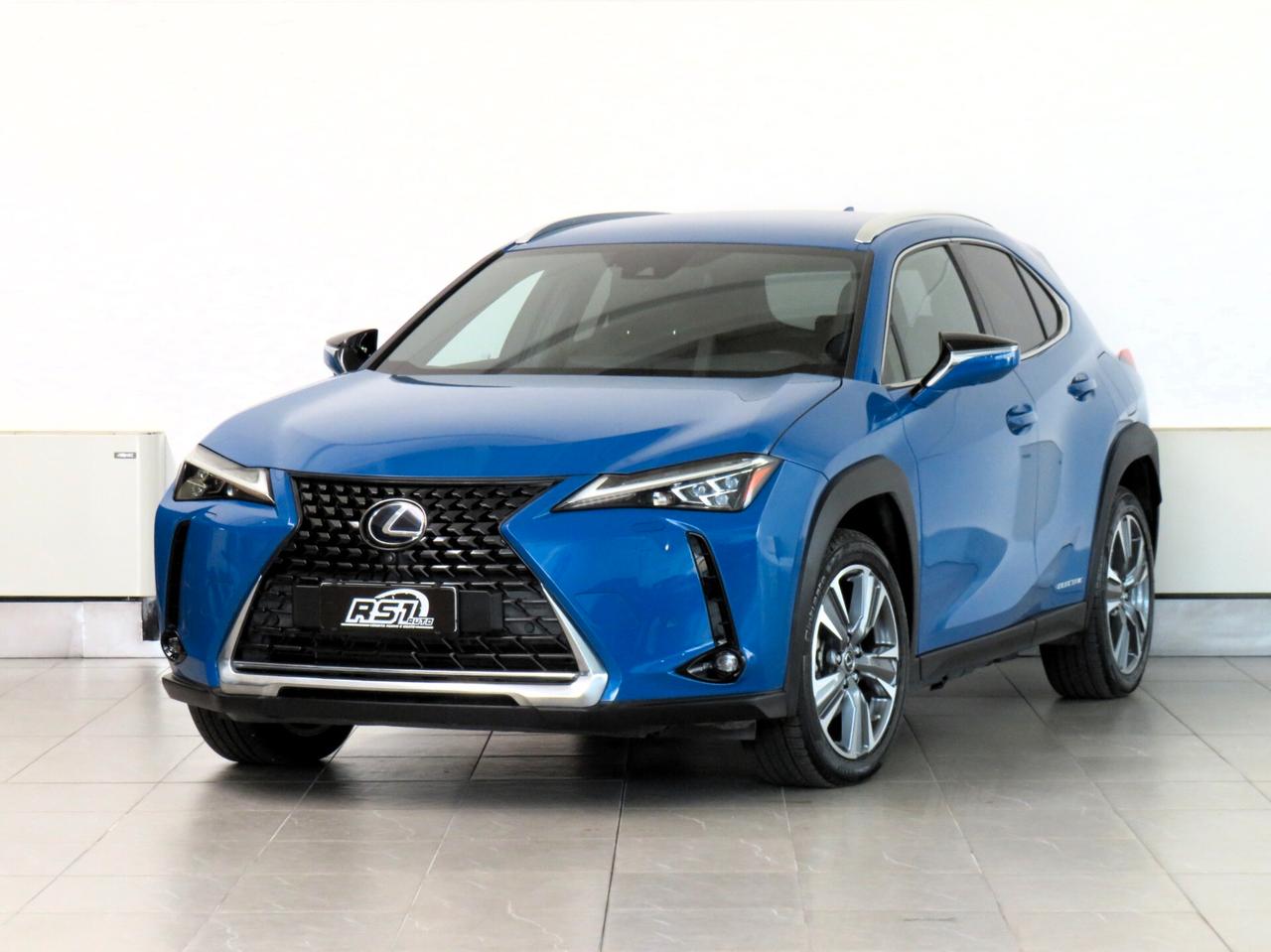Lexus UX Full Electric Premium Fleet | iva 22% inclusa