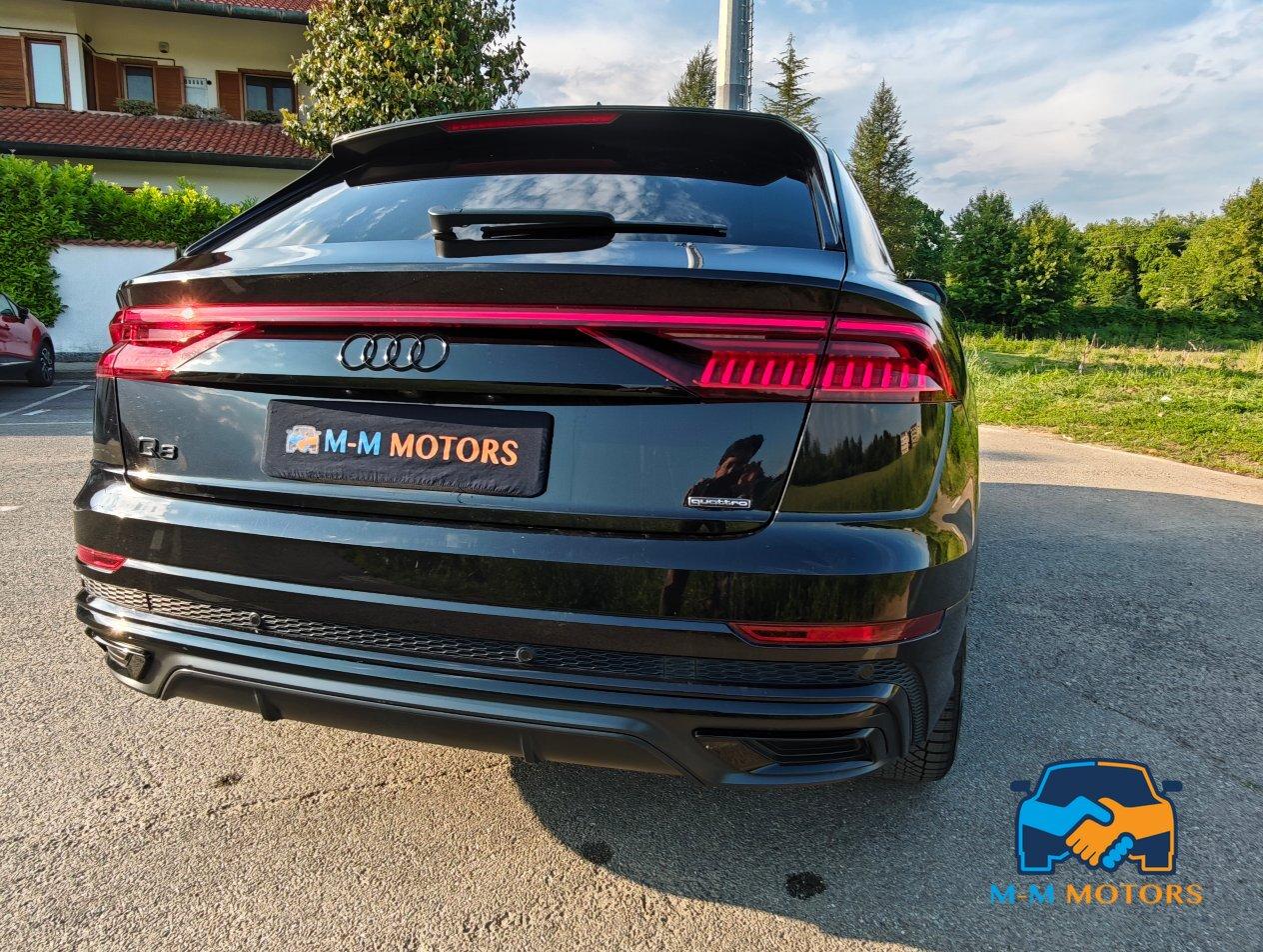 Audi Q8 55 3.0 tfsi mhev Sport quattro tiptronic