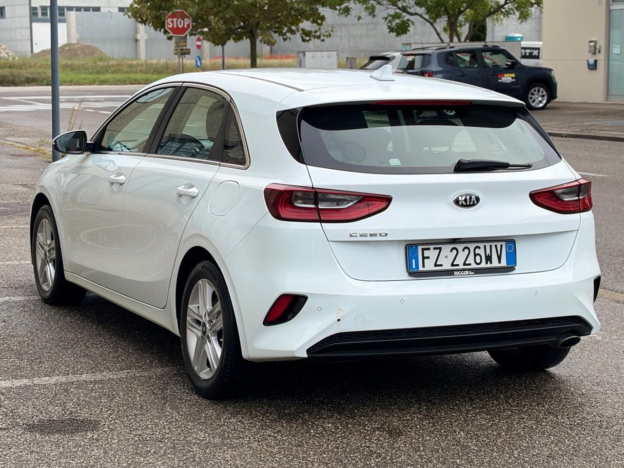 KIA CEED 1.4 MPI GPL 5P BUSINESS 2020 Euro6
