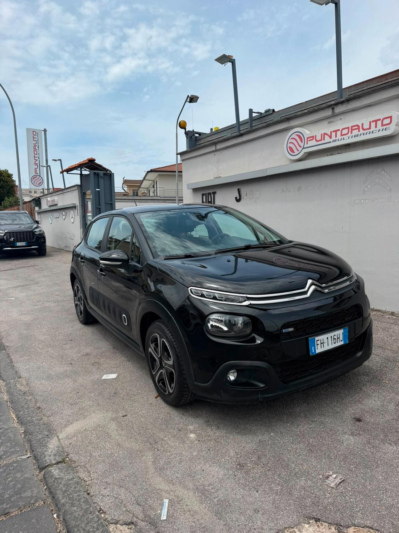 Citroen C3 III 2017 1.2 puretech Shine 82cv