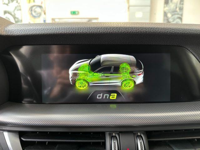 ALFA ROMEO Stelvio 2.2 Turbodiesel 180 CV AT8 Q4 Business - 20"