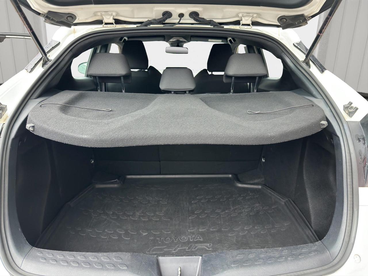Toyota C-HR 1.8h Active e-cvt