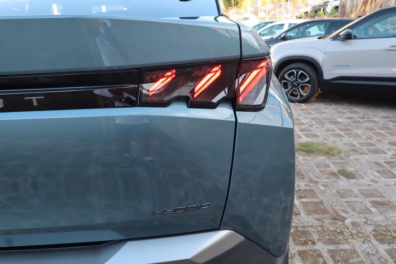 PEUGEOT Nuova 3008 1.2cc Hybrid 145cv E-DCS6 GT