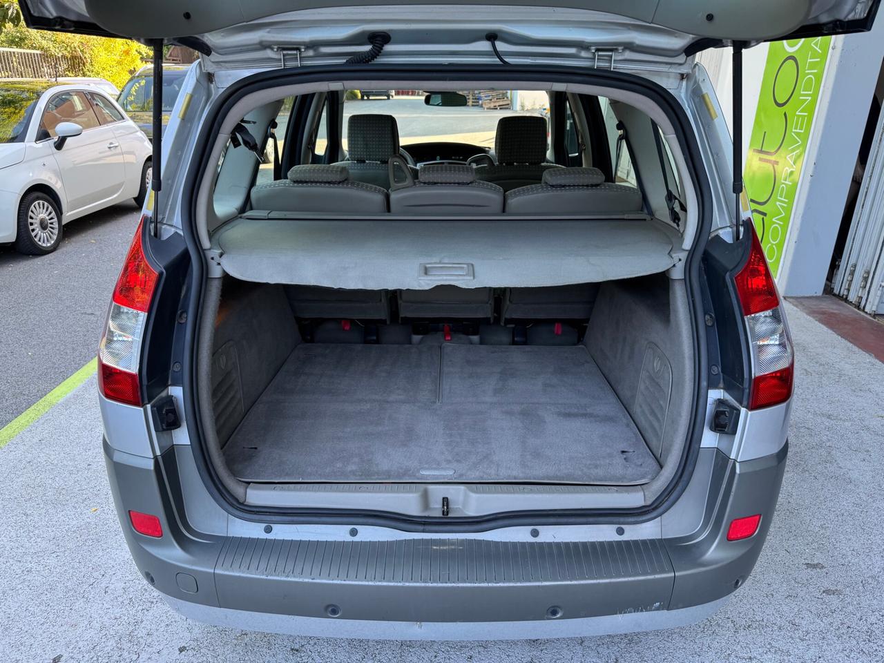 Renault Scenic 1.9 dci Luxe dynamique 7P 1Prop.