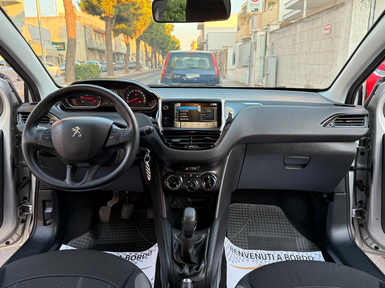 Peugeot 208 1.0 VTi 68CV 5P *KM 79.000 - 2013