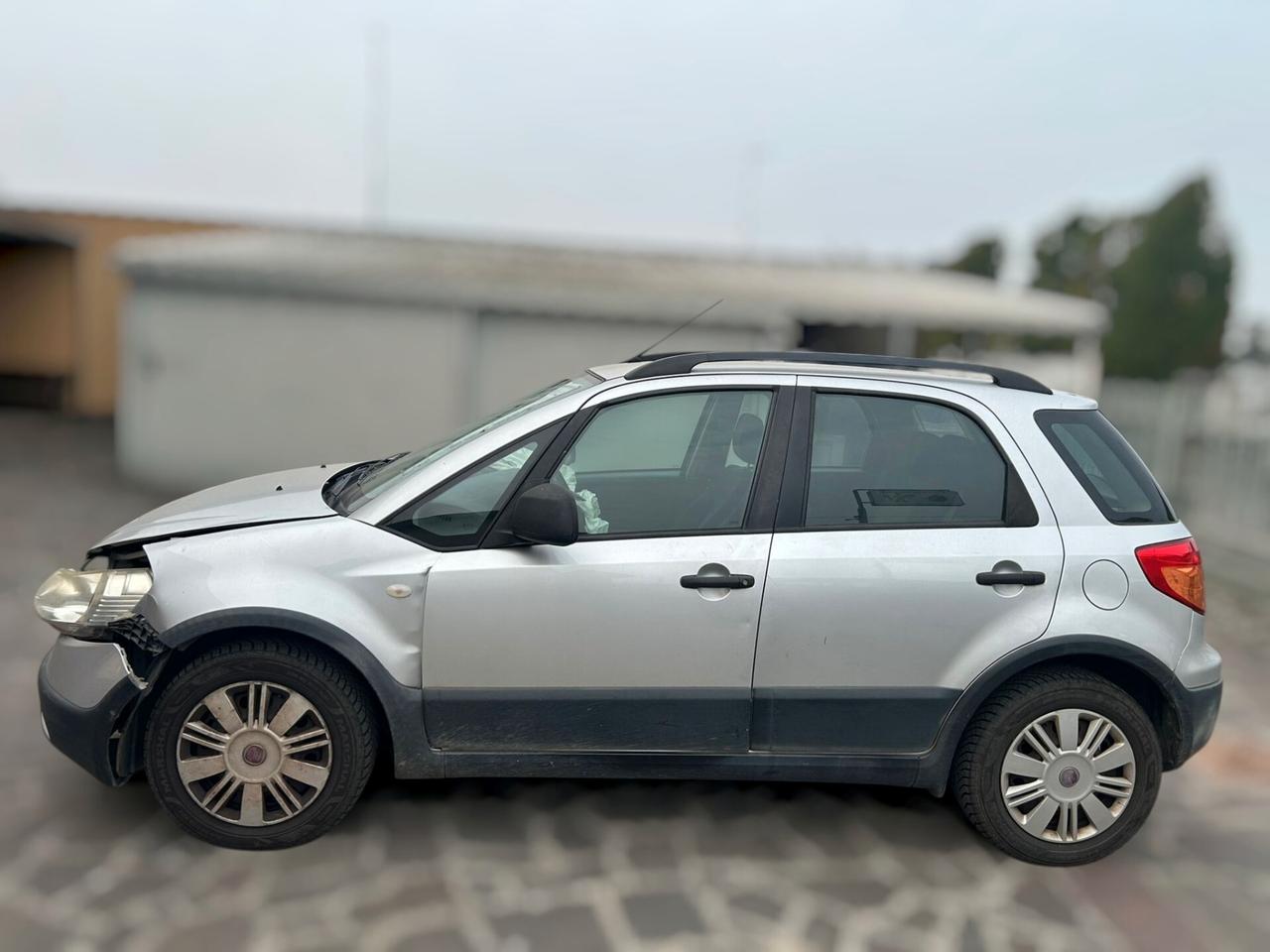 Fiat Sedici 1.6 16v 4x2 120cv - ANCHE PER NEOPATENTATI