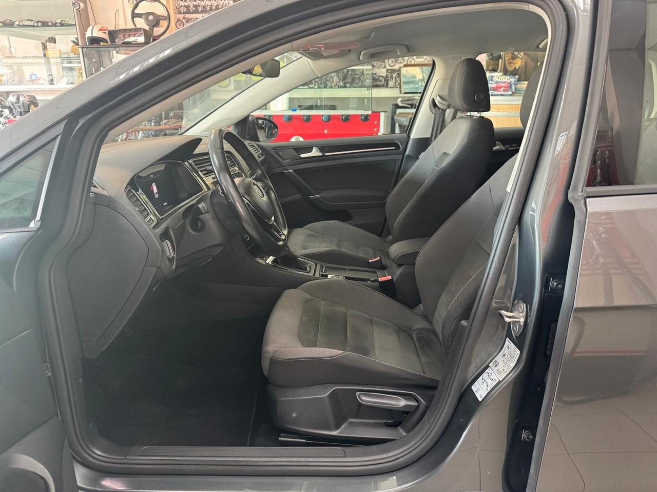 Volkswagen Golf 1.4 TSI 125 CV 5p. Highline BlueMotion Technology UNICOPROPRIETARIO SEMPRE TAGLIANDATO PARI AL NUOVO!!!