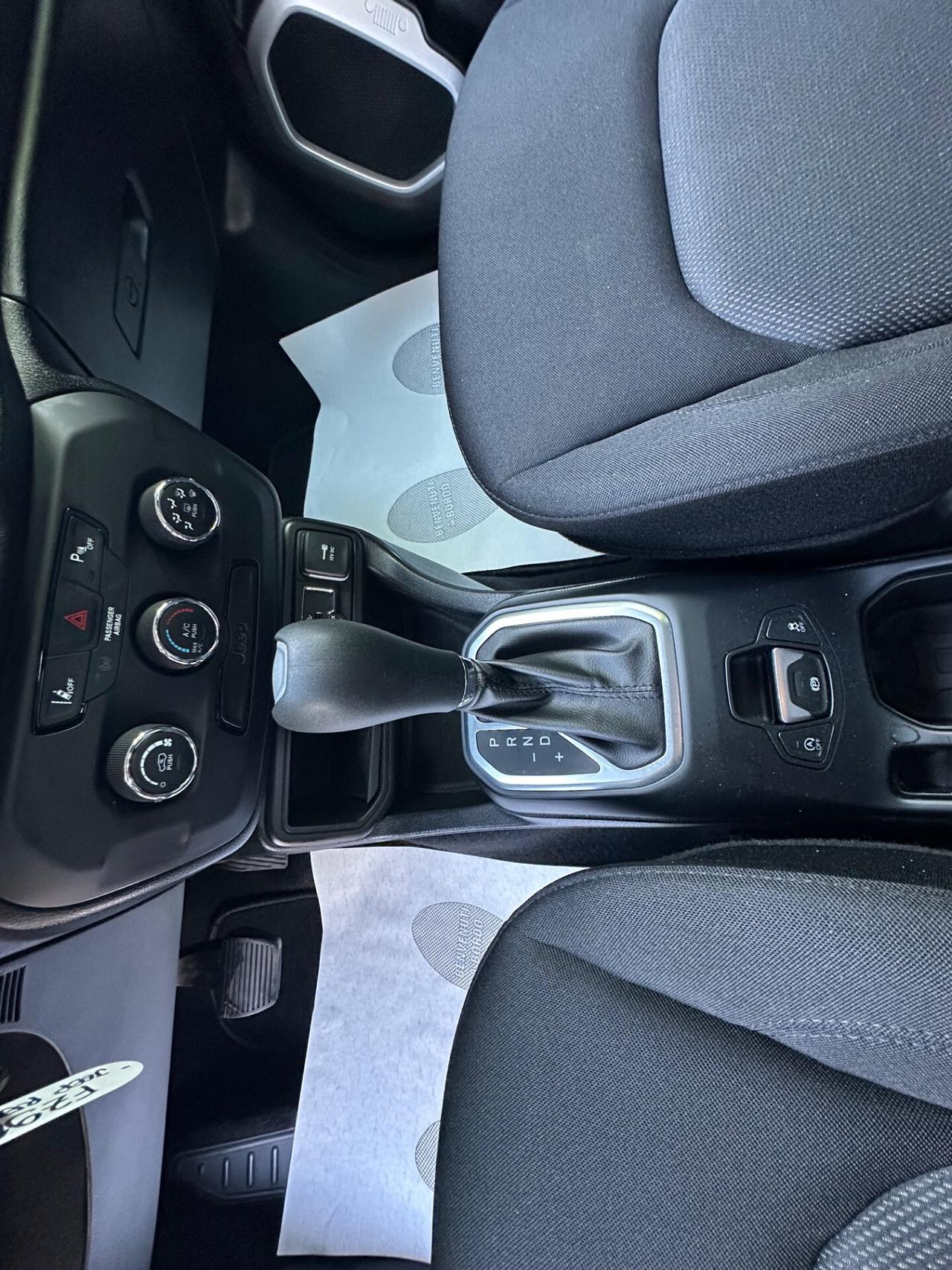 Jeep Renegade 1.3 T4 DDCT Limited