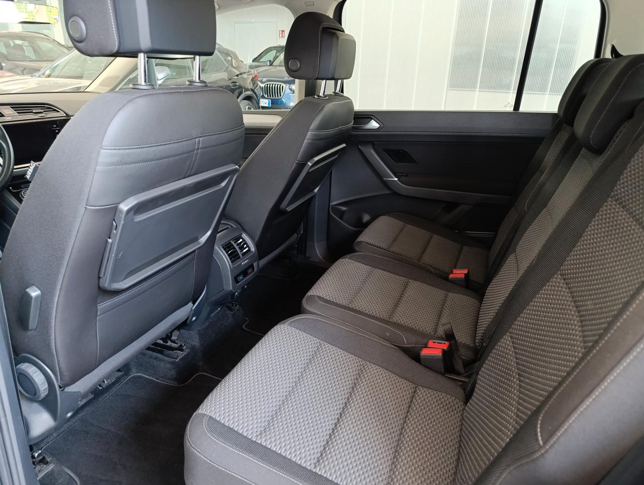 Volkswagen Touran 1.5 tsi Business 150cv dsg