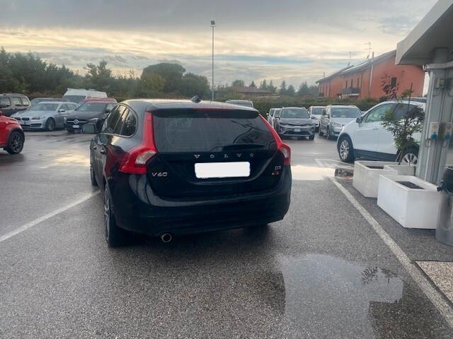 Volvo V60 D3 Geartronic Kinetic