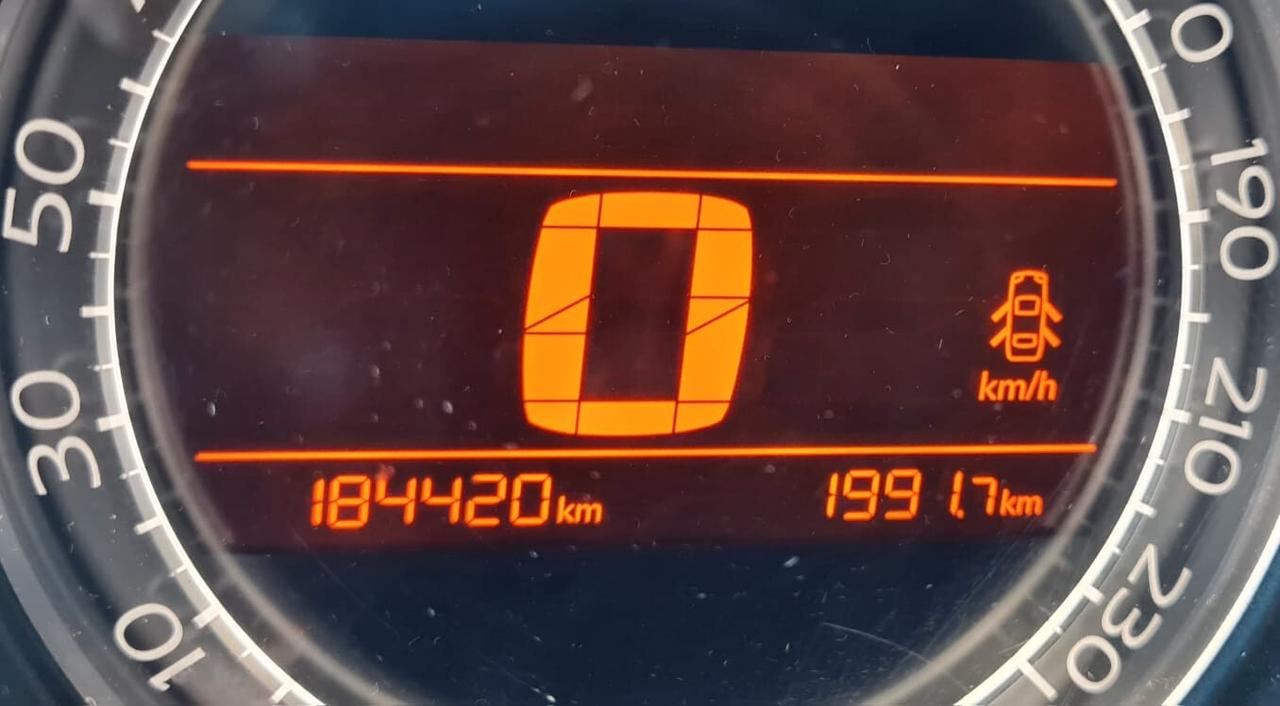 Citroen C4 1.6 e-HDi 110 airdream CMP6 Business