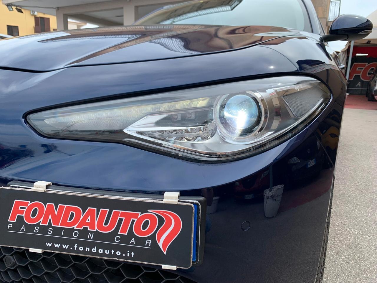 Alfa Romeo Giulia 2.0 Turbo 280 CV AT8 AWD Q4 Veloce