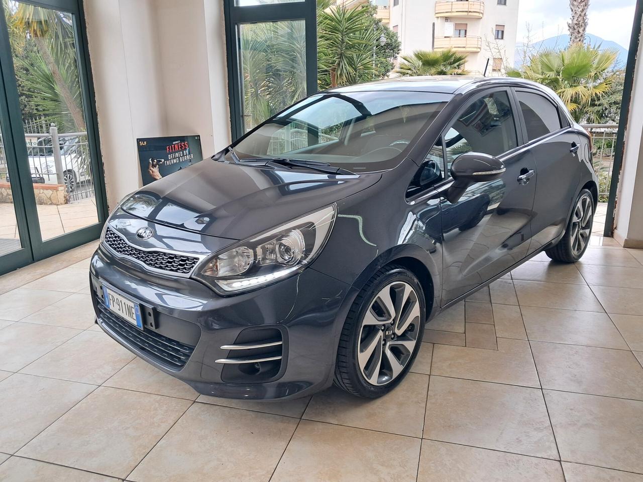 Kia Rio 1.4 CRDi 5p. Cool Collection