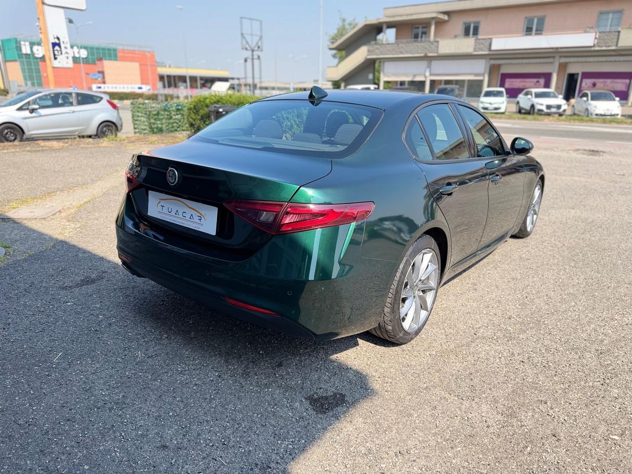 Alfa Romeo Giulia Business 2.2 #10776